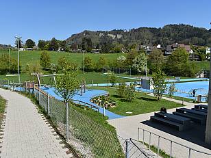 Bildergalerie Schulhaus Lutertal Bolligen