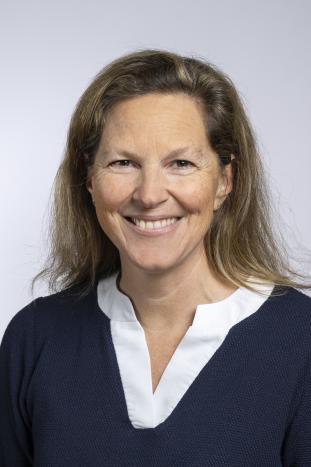 Carmen Dölle